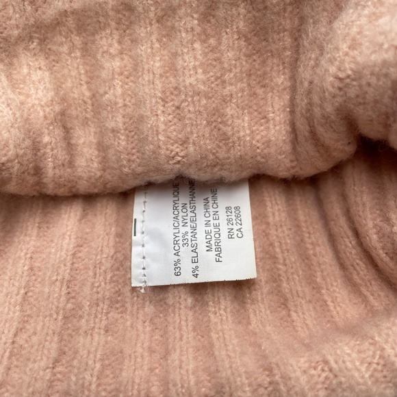 Hat: Light Pink Ribbed Women's Winter Hat - Picture 4 of 4